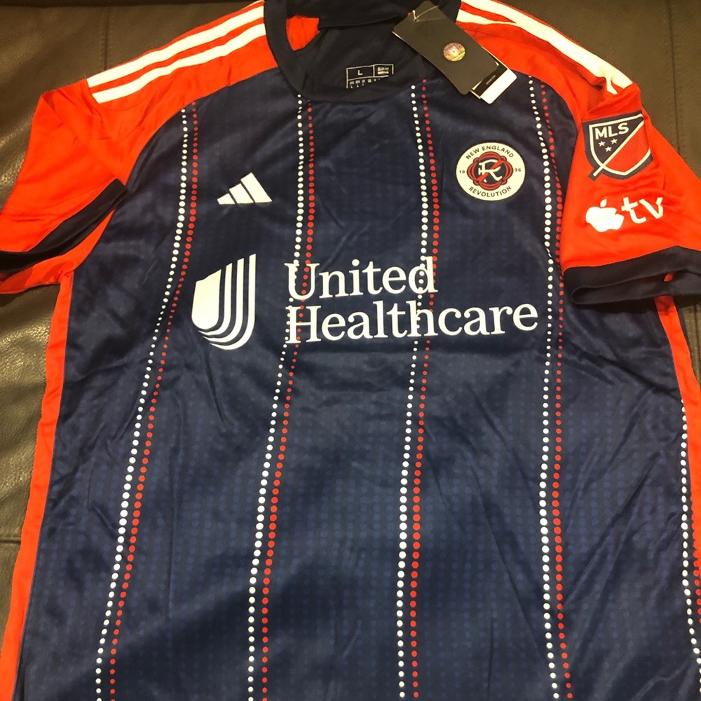 Adidas MLS NEW ENGLAND REVOLUTION JERSEY M,L,XL,2X